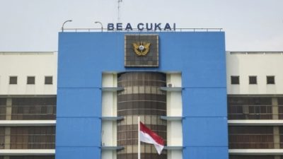 Skandal Korupsi Bea Cukai: Pemilik Blueray Cargo John Field Segera Disidangkan